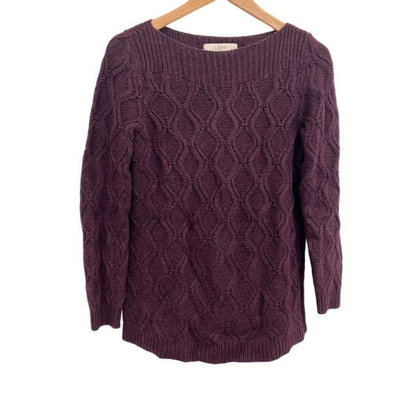 LOFT Sweater - Picture 1 of 6